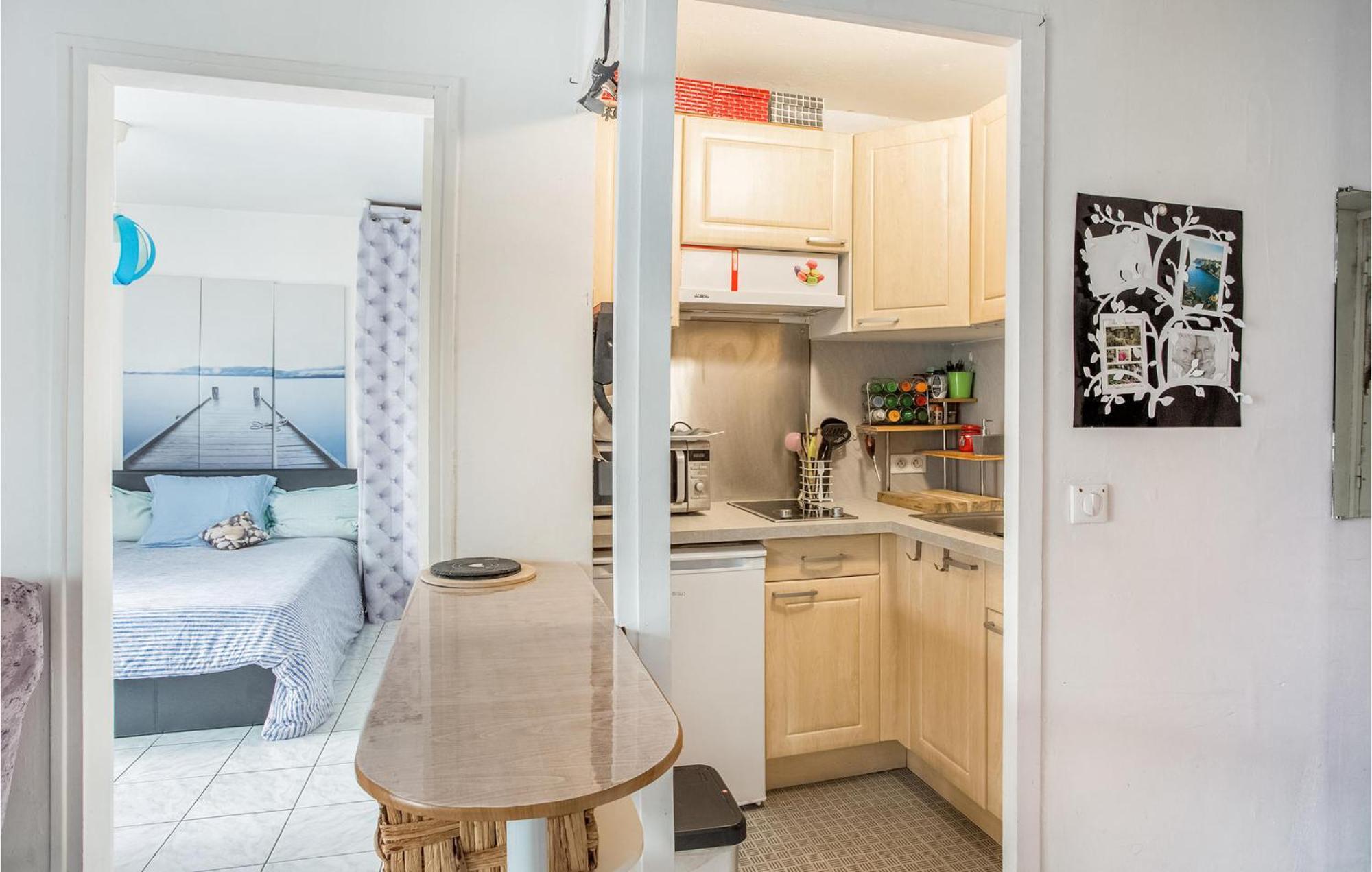 Amazing In With Kitchen * La Rochelle (Charente-Maritime)