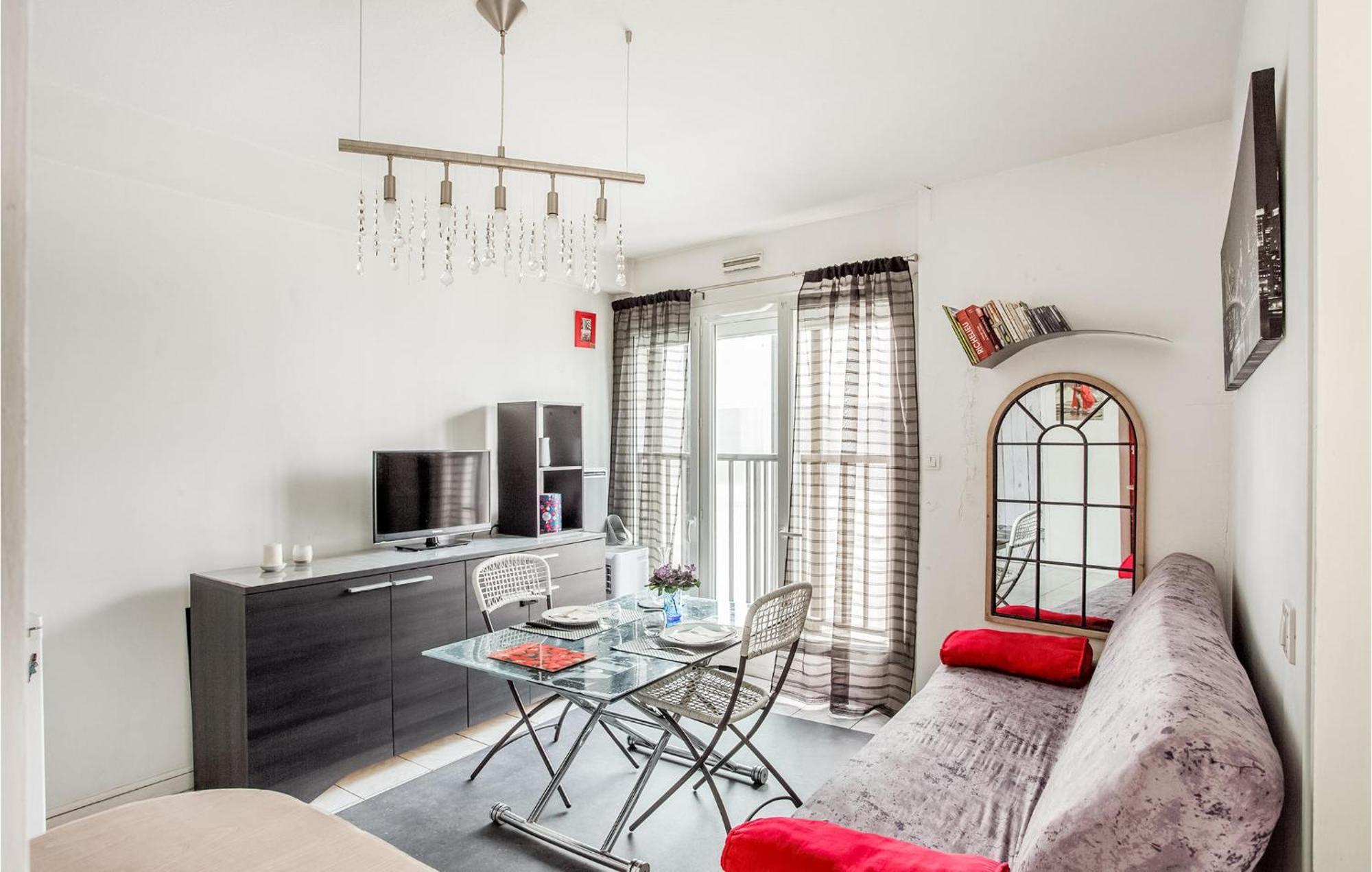 Amazing In With Kitchen