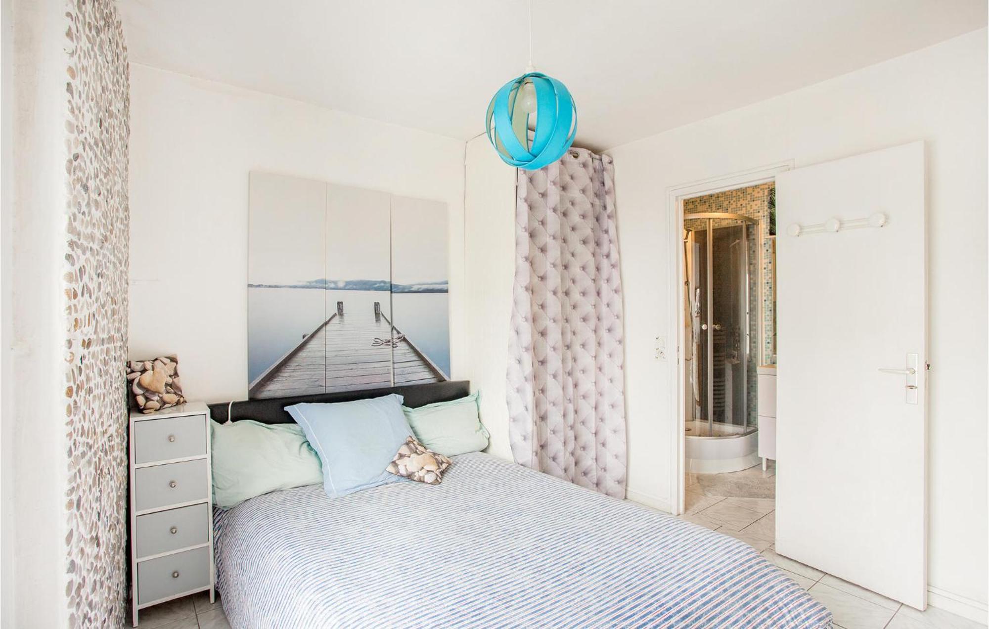 Amazing In With Kitchen Appartement *